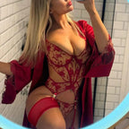 Red Lace Lingerie Set for an Intimate Meeting - Amaratime lingerie