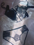 Black Lace Bandeau