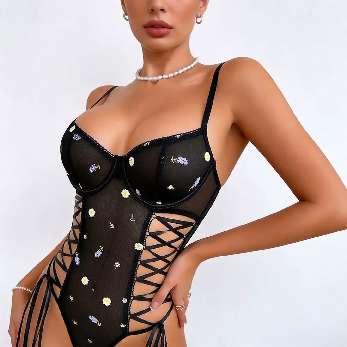 Flora Lace Bodysuit - Amaratime lingerie