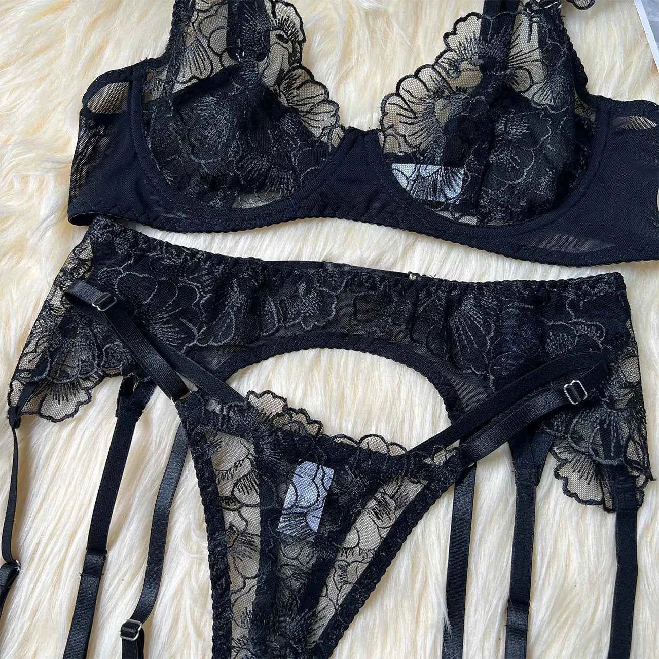 Floral Lace Lingerie Set with Garter - Amaratime lingerie