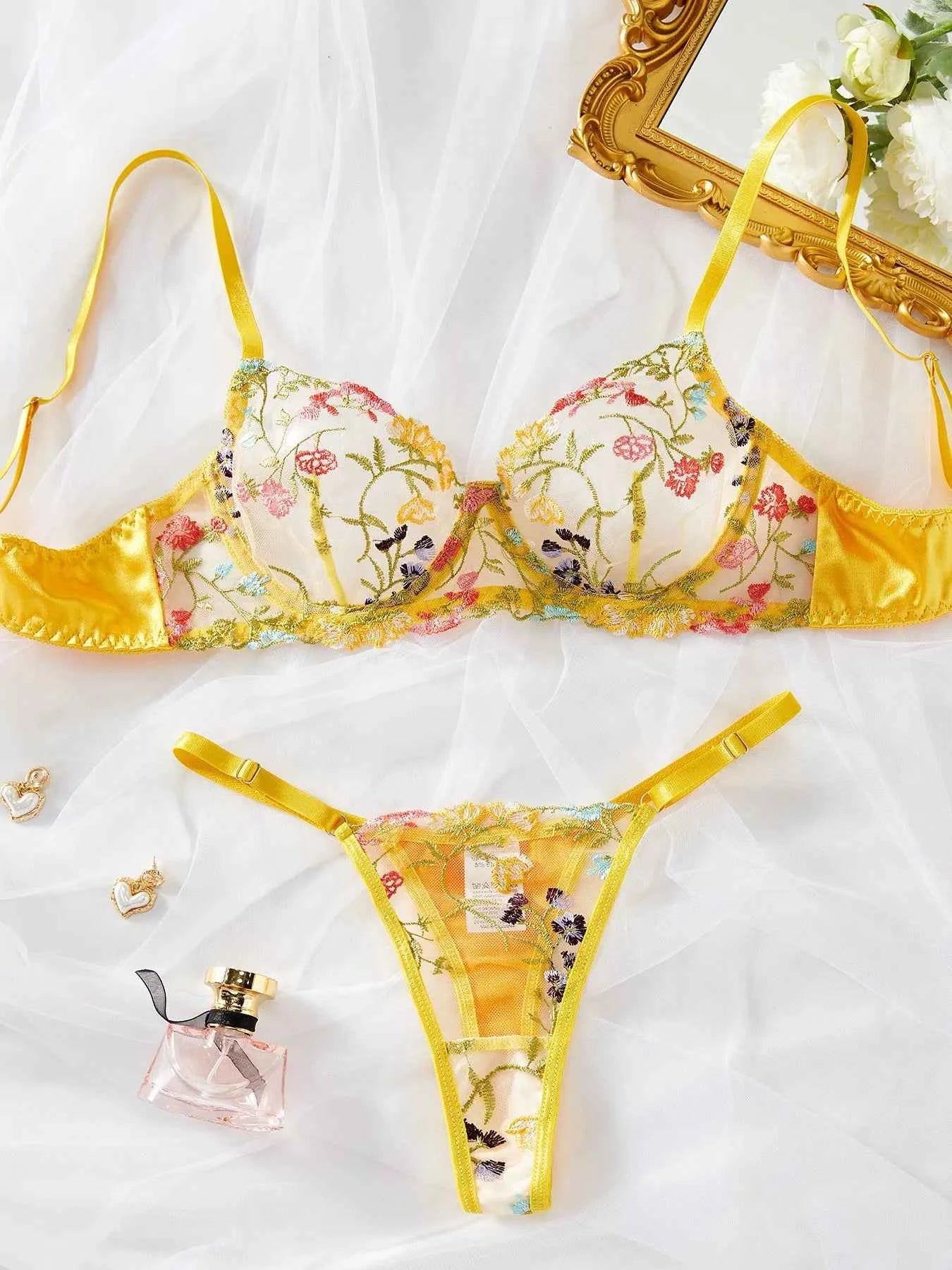 Floral Lace Lingerie with Embroidered Details - Amaratime lingerie