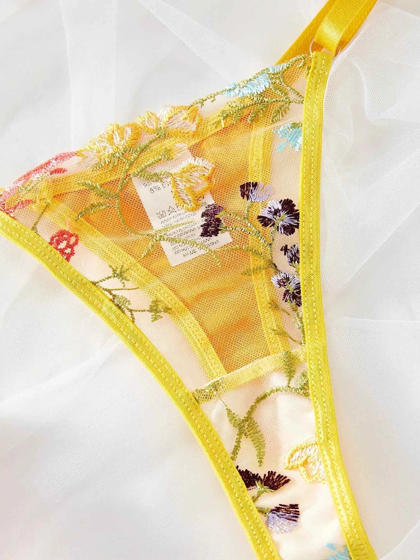 Floral Lace Lingerie with Embroidered Details - Amaratime lingerie